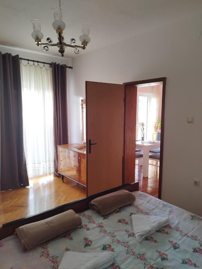 Milka Apartment Kotor Luaran gambar