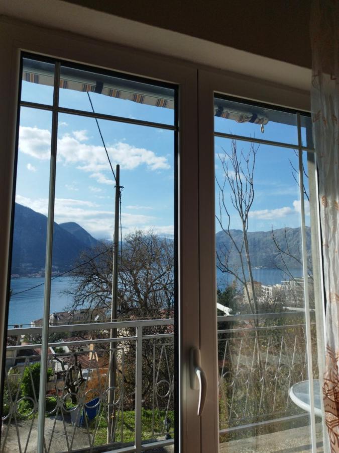 Milka Apartment Kotor Luaran gambar